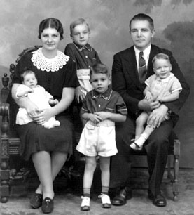 Fred and Ethel with four eldest children